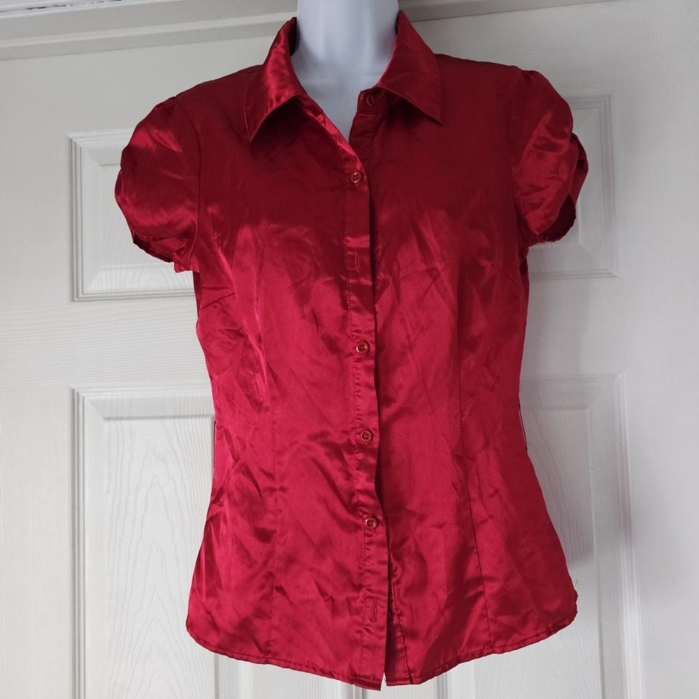 Red gothic vampiric y2k vintage rampage satin blouse - Picture 2 of 5